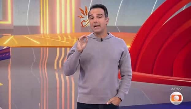 Tadeu Schmidt no BBB25 (Foto: Reprodução / Globo) Tadeu Schmidt no BBB25 (Foto: Reprodução / Globo)