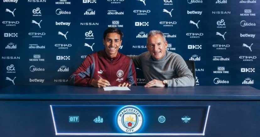 Vitor Reis é anunciado no Manchester City - (Foto: Internet) Vitor Reis é anunciado no Manchester City - (Foto: Internet)