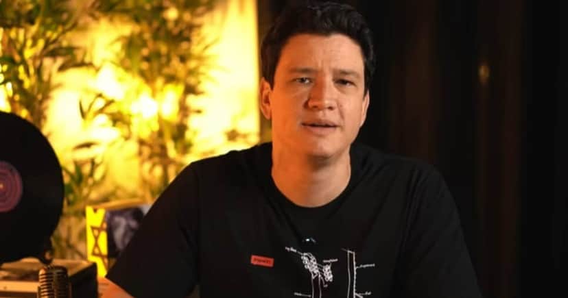 O jornalista apaixonado por sertanejo, André Piunti falou sobre fim de dupla famosa (Foto: Reprodução/Youtube) O jornalista apaixonado por sertanejo, André Piunti falou sobre fim de dupla famosa (Foto: Reprodução/Youtube)