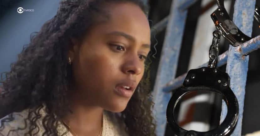 Beatriz em Garota do Momento (Foto: Reprodução / Globo / Montagem TV Foco) Beatriz em Garota do Momento (Foto: Reprodução / Globo / Montagem TV Foco)