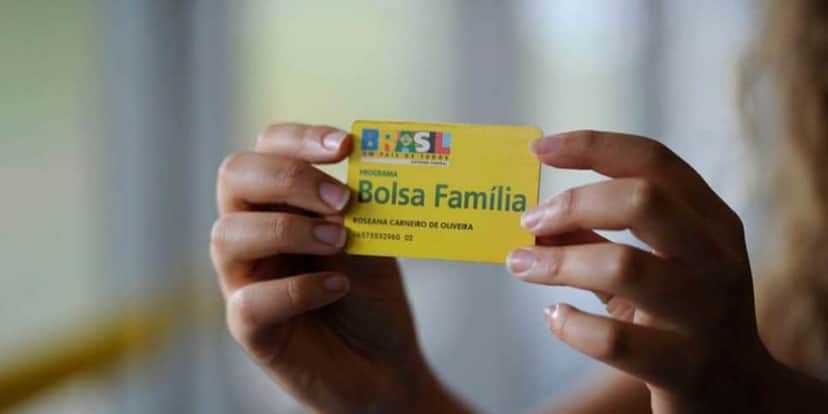 Bolsa Família tem um valor mínimo de R$600 (Reprodução: Internet) Bolsa Família tem um valor mínimo de R$600 (Reprodução: Internet)