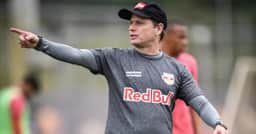 Novo camisa 5 e rasteira de Leila: Seabra lida com 2 viradas no Red Bull Bragantino em reta final do Paulistão