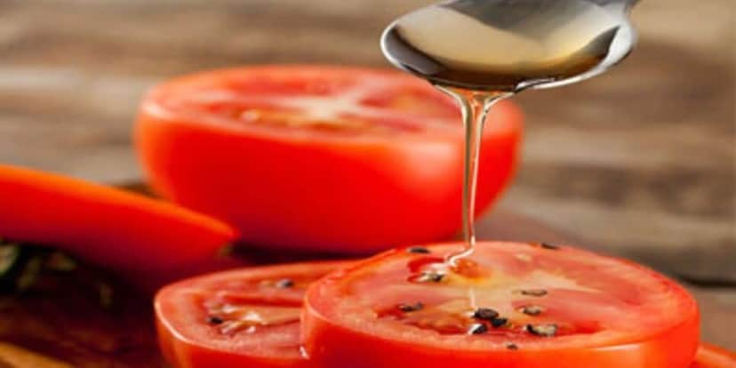 Tomate e mel pode te ajudar a acabar com as rugas (Reprodução: Internet) Tomate e mel pode te ajudar a acabar com as rugas (Reprodução: Internet)