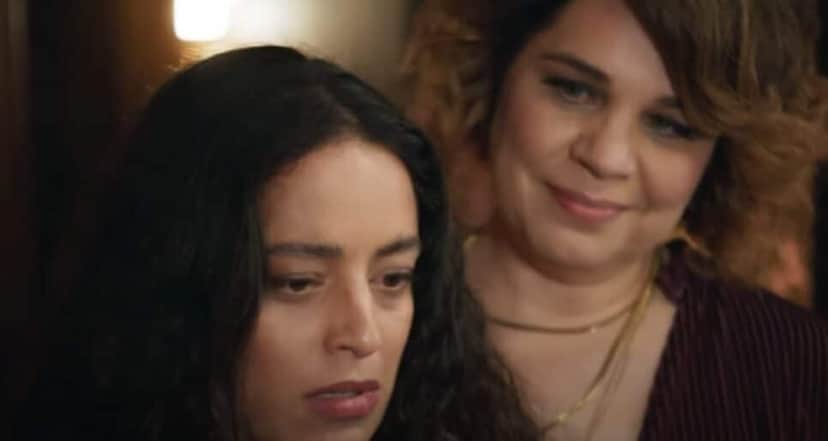 Violeta ameaça Cacá sem saber que está prestes a ser desmascarada (Foto: Reprodução/ TV Globo) Violeta ameaça Cacá sem saber que está prestes a ser desmascarada (Foto: Reprodução/ TV Globo)