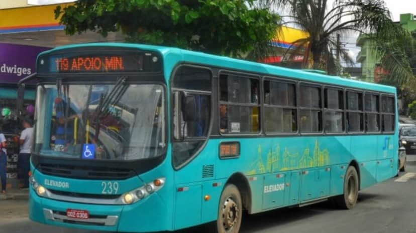 Idosos não tem mais isenção no transporte público em cidade de Minas Gerais (Foto: Reprodução/ Internet) Idosos não tem mais isenção no transporte público em cidade de Minas Gerais (Foto: Reprodução/ Internet)