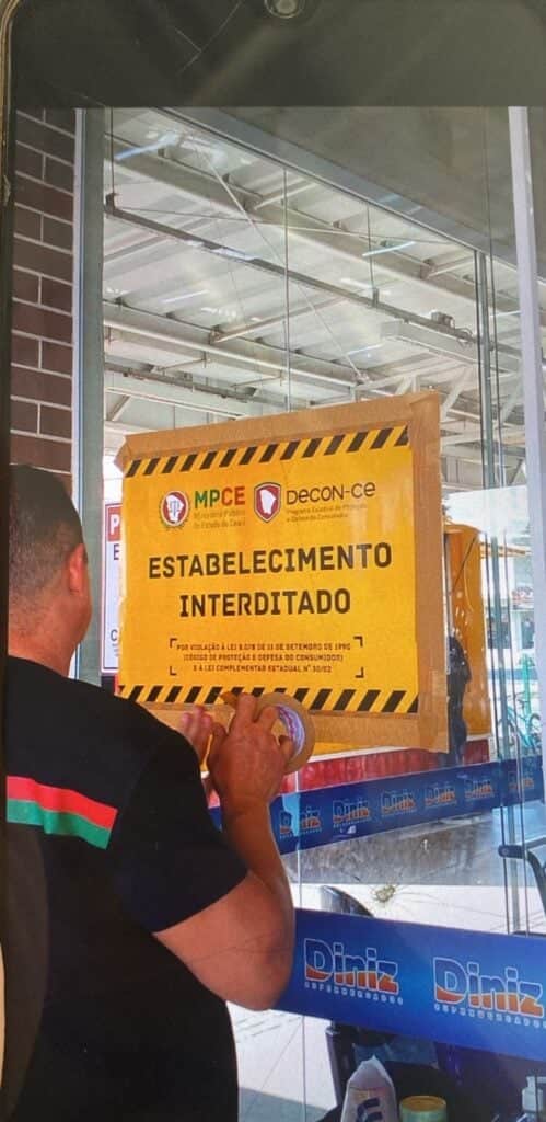 Supermercado interditado no interior do Ceará (Foto: Reprodução/ Internet) Supermercado interditado no interior do Ceará (Foto: Reprodução/ Internet)