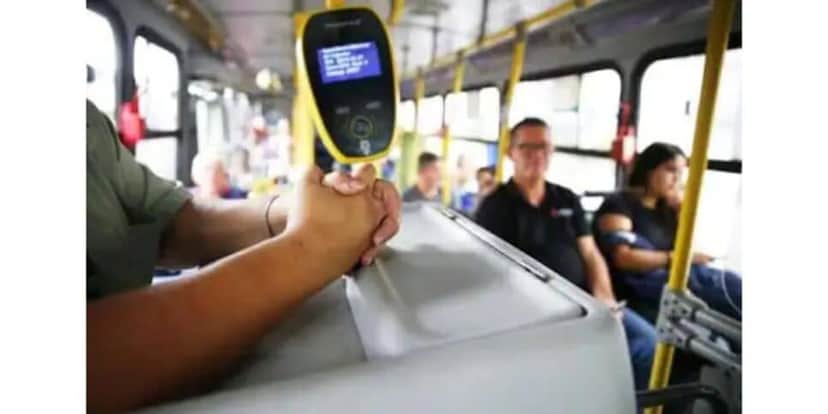 Cobrador de ônibus pode se aposentar mais cedo (Foto: Internet) Cobrador de ônibus pode se aposentar mais cedo (Foto: Internet)