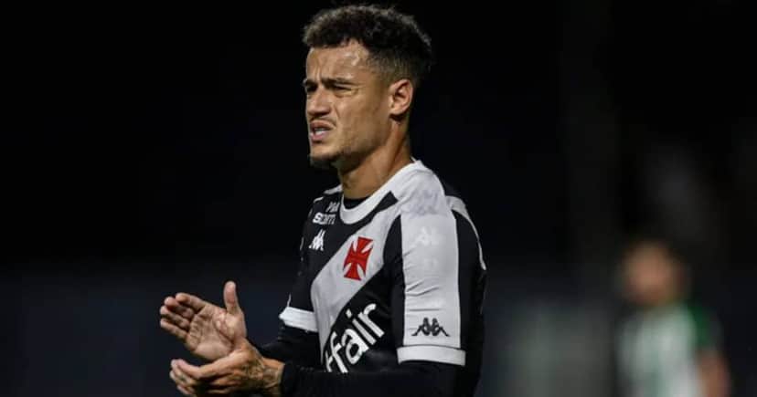 Coutinho ganhou reforço no Vasco (Foto: Thiago Ribeiro/AGIF) Coutinho ganhou reforço no Vasco (Foto: Thiago Ribeiro/AGIF)