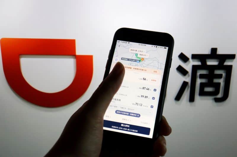 Outros apps passaram a suprir a ausência da Uber na china (Foto Reprodução/Reuters) Outros apps passaram a suprir a ausência da Uber na china (Foto Reprodução/Reuters)