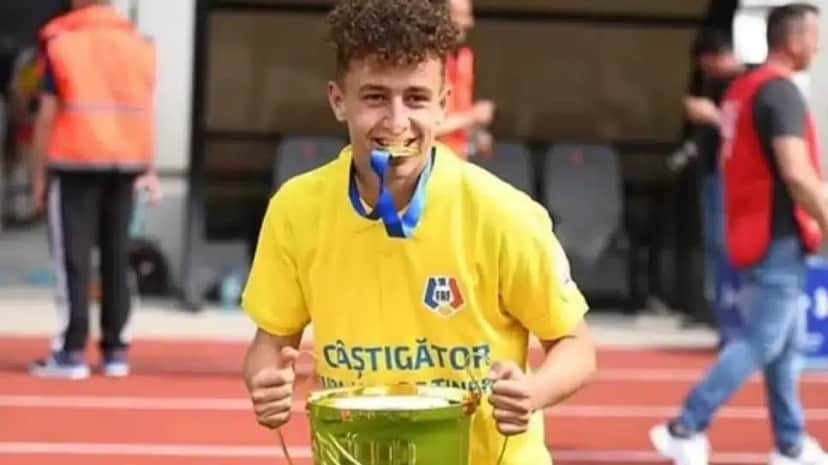Luca Manolache, jogador de futebol, morre aos 19 anos (Foto: Reprodução/ Internet) Luca Manolache, jogador de futebol, morre aos 19 anos (Foto: Reprodução/ Internet)