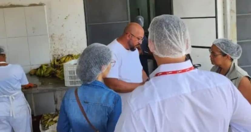 Fiscais encontraram uma série de irregularidades na doceria do Conjunto (Foto Reprodução/Ibahia) Fiscais encontraram uma série de irregularidades na doceria do Conjunto (Foto Reprodução/Ibahia)