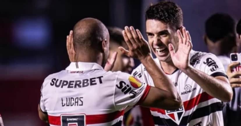 Oscar e Lucas no São Paulo (Foto: Visão da Bancada) Oscar e Lucas no São Paulo (Foto: Visão da Bancada)