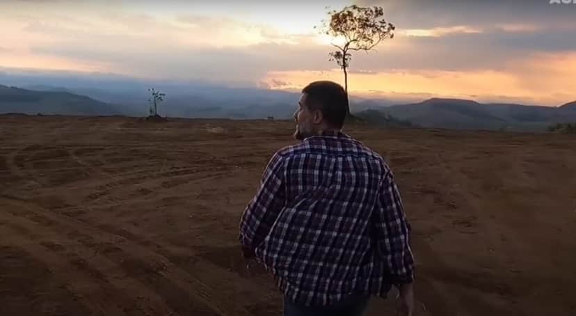Aburda vastidão de 100 hectares, bem maior que um shopping center (Foto: Reprodução/ YouTube) Aburda vastidão de 100 hectares, bem maior que um shopping center (Foto: Reprodução/ YouTube)