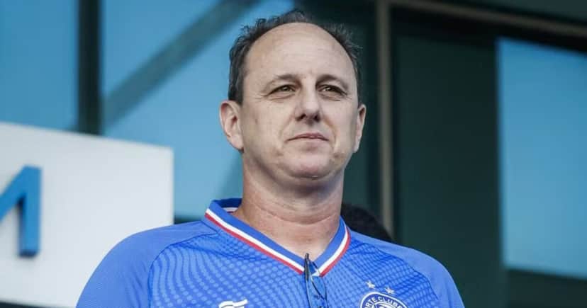 Rasteira no Bahia e ADEUS: Gigante se aproxima de Rogério Ceni (Foto: Letícia Martins/EC Bahia/Divulgação) Rasteira no Bahia e ADEUS: Gigante se aproxima de Rogério Ceni (Foto: Letícia Martins/EC Bahia/Divulgação)