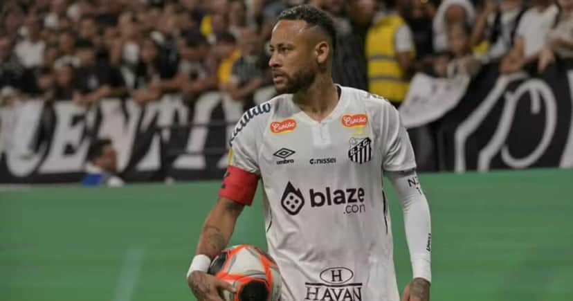 Santos confirma craque para jogar com Neymar (Foto: Foto: NELSON ALMEIDA / AFP) Santos confirma craque para jogar com Neymar (Foto: Foto: NELSON ALMEIDA / AFP)