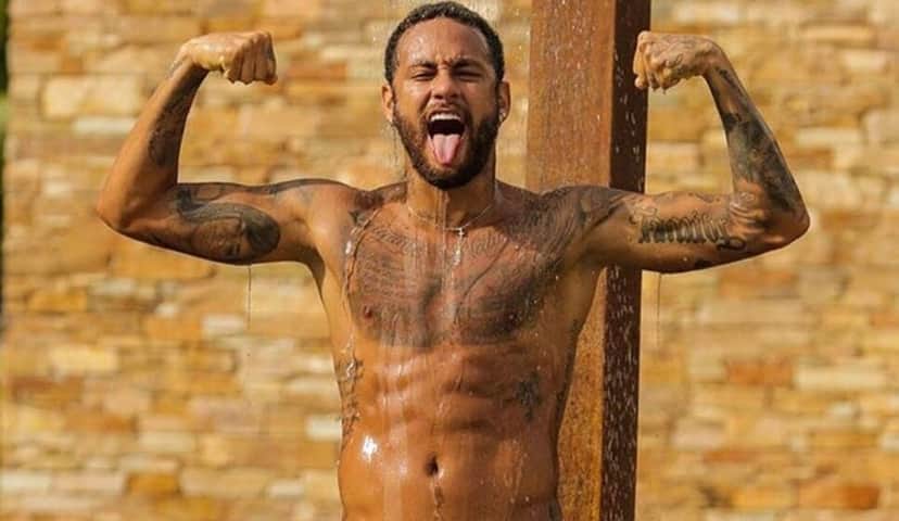 Acompanhante revela detalhes sórdidos de sexo com Neymar Jr.(Foto: Reprodução/ Instagram) Acompanhante revela detalhes sórdidos de sexo com Neymar Jr.(Foto: Reprodução/ Instagram)