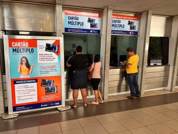 Passageiros podem se cadastrar gratuitamente nos postos de atendimento até 31 de maio (Foto: Reprodução / Joab Alves / Globo) Passageiros podem se cadastrar gratuitamente nos postos de atendimento até 31 de maio (Foto: Reprodução / Joab Alves / Globo)