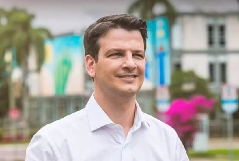Eduardo Pimentel está ciente de uma nova lei de trânsito em Curitiba (Foto: Reprodução/ Internet)