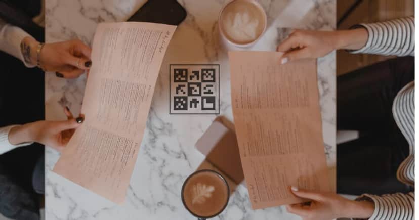 Além do QR Code, bares e restaurantes do RJ são obrigados a fornecer um cardápio impresso aos clientes (Foto Reprodução/Montagem/Lennita/Tv Foco/Canva) Além do QR Code, bares e restaurantes do RJ são obrigados a fornecer um cardápio impresso aos clientes (Foto Reprodução/Montagem/Lennita/Tv Foco/Canva)