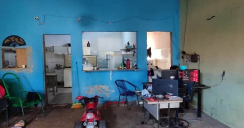 Restaurante clandestino fechado por ondem da ANVISA - Foto: Internet