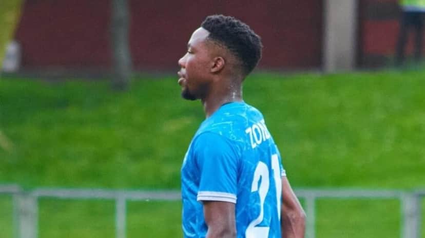 Morre o jogador de futebol Sinamandla Zondi (Foto: Reprodução/ Internet) Morre o jogador de futebol Sinamandla Zondi (Foto: Reprodução/ Internet)