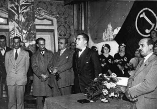 Em 19 de fevereiro de 1930, o Cotonifício Rodolfo Crespi F.C. passa a se chamar C.A. Juventus Em 19 de fevereiro de 1930, o Cotonifício Rodolfo Crespi F.C. passa a se chamar C.A. Juventus