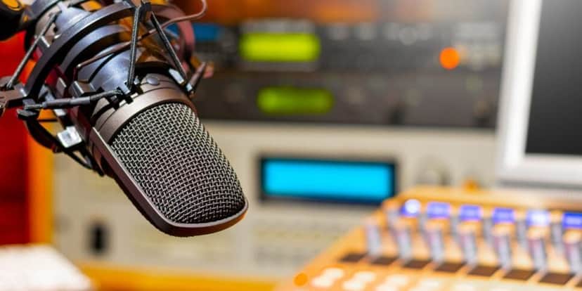 Ilustração emissora de rádio (Foto: Canva) Ilustração emissora de rádio (Foto: Canva)