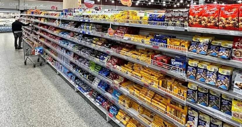 Interior do supermercado Interior do supermercado