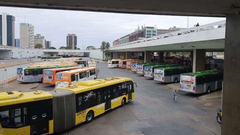 Nova lei anunciada prevê ampliar a gratuidade para mais 3 grupos no DF (Foto Reprodução/Agência Brasilia) Nova lei anunciada prevê ampliar a gratuidade para mais 3 grupos no DF (Foto Reprodução/Agência Brasilia)