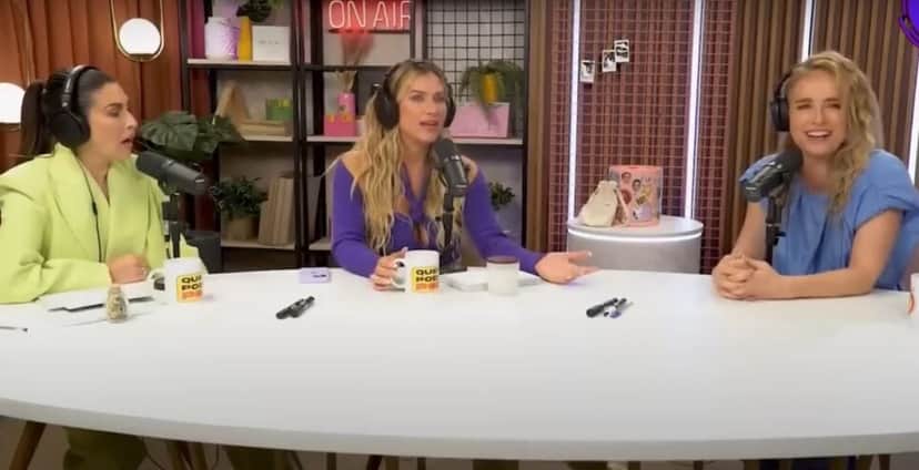 Feh Paes Leme e Gio Ewbank receberam a esposa de Huck no programa, em 2022 (Foto: Reprodução/ Quem Pode, Pod/ YouTube) Feh Paes Leme e Gio Ewbank receberam a esposa de Huck no programa, em 2022 (Foto: Reprodução/ Quem Pode, Pod/ YouTube)