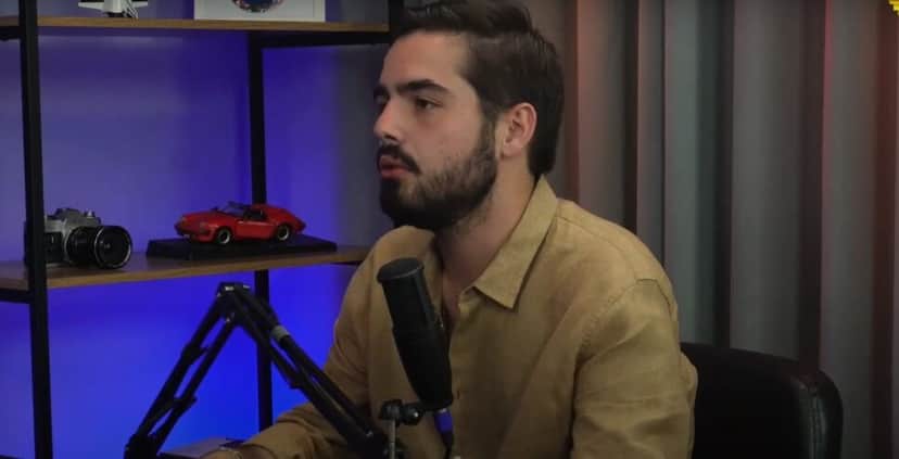 Herdeiro de Fausto Silva comenta o que passou com o pai e comparações (Foto: Reprodução/ YouTube) Herdeiro de Fausto Silva comenta o que passou com o pai e comparações (Foto: Reprodução/ YouTube)