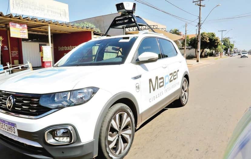 Carro da Mapzer percorrendo Goiânia em março de 2024 (Foto: Reprodução / Diomício Gomes / O Popular) Carro da Mapzer percorrendo Goiânia em março de 2024 (Foto: Reprodução / Diomício Gomes / O Popular)