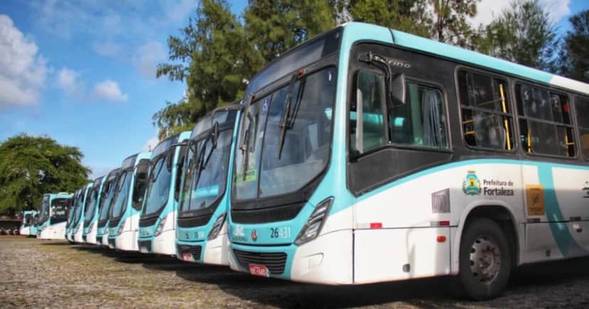 Ônibus coletivo de Fortaleza, Ceará - (Foto: Internet) Ônibus coletivo de Fortaleza, Ceará - (Foto: Internet)