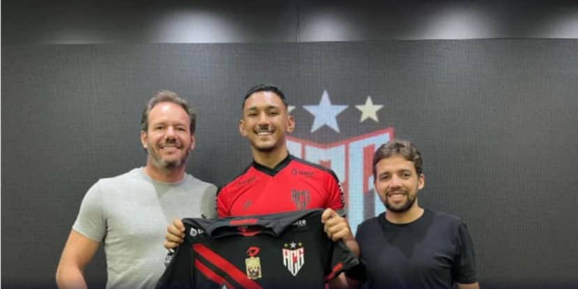 Renato fechou contrato de 1 ano com o Atlético-GO (Reprodução: Divulgação) Renato fechou contrato de 1 ano com o Atlético-GO (Reprodução: Divulgação)
