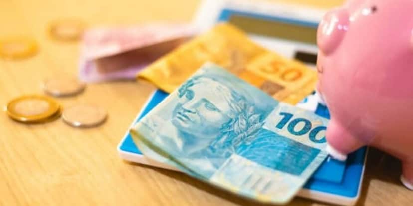 Lei confirma aumento de salário para lista de trabalhadores (Foto: Reprodução/ Internet) Lei confirma aumento de salário para lista de trabalhadores (Foto: Reprodução/ Internet)