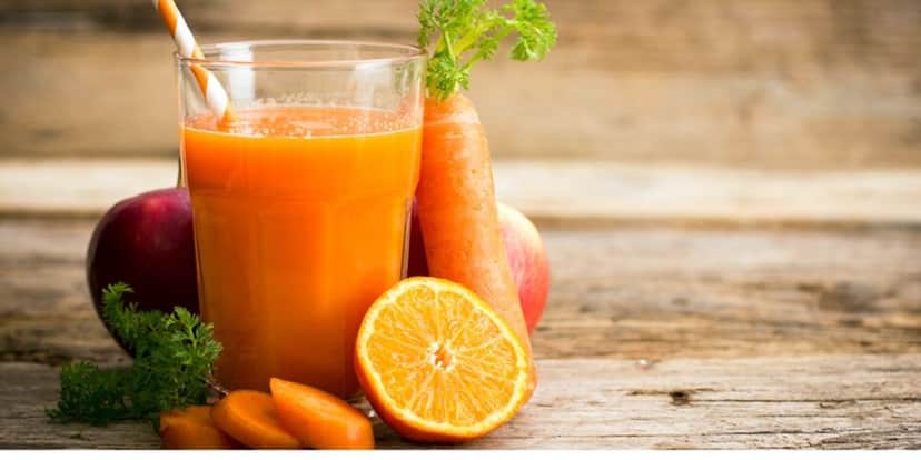 Suco de cenoura e maçã (Reprodução: Canva) Suco de cenoura e maçã (Reprodução: Canva)
