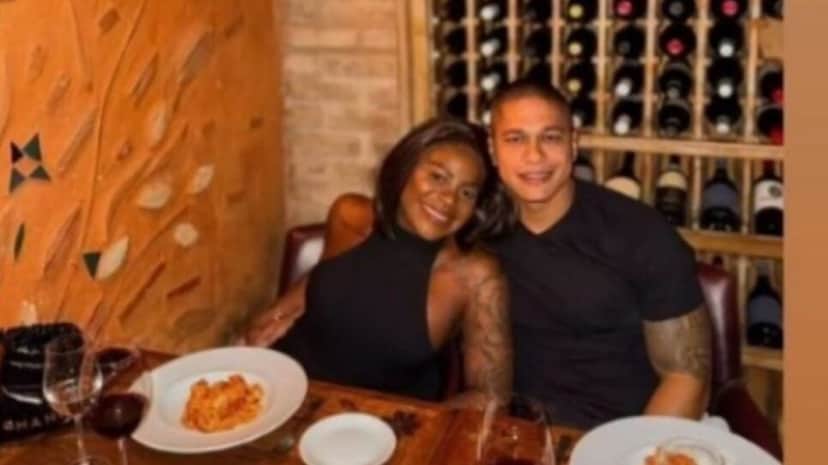 Thiago Gonçalves, namorado da cantora com ela em jantar romântico (Foto: Reprodução/ Instagram) Thiago Gonçalves, namorado da cantora com ela em jantar romântico (Foto: Reprodução/ Instagram)
