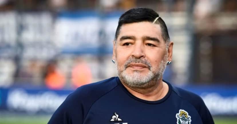 Diego Maradona enviou suposta carta psicografada - Foto: Montagem Diego Maradona enviou suposta carta psicografada - Foto: Montagem