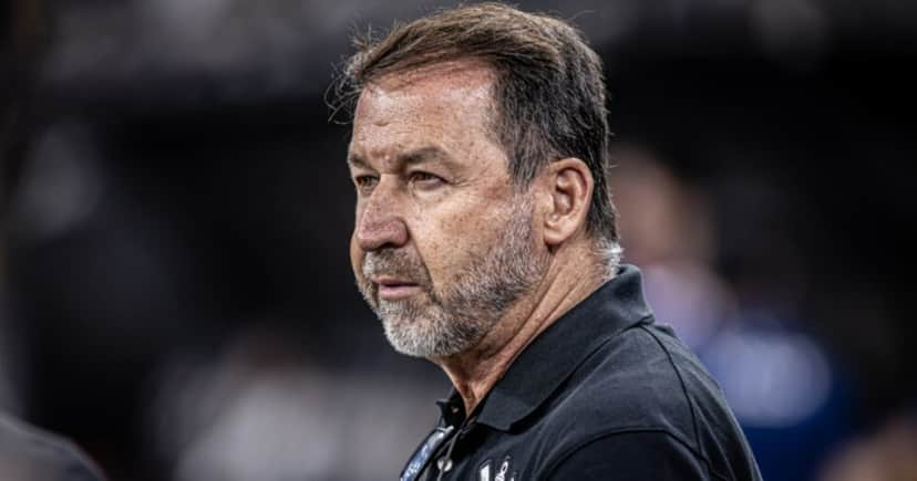 Terror de falência: Corinthians deve quase R$500M (Foto: Reprodução/Danilo Fernandes/Meu Timão) Terror de falência: Corinthians deve quase R$500M (Foto: Reprodução/Danilo Fernandes/Meu Timão)