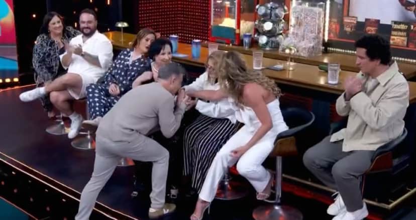 Luciano Huck se mostrou feliz com a reconciliação entre Dona Déa e Lívia Andrade (Foto: Reprodução/ Internet)