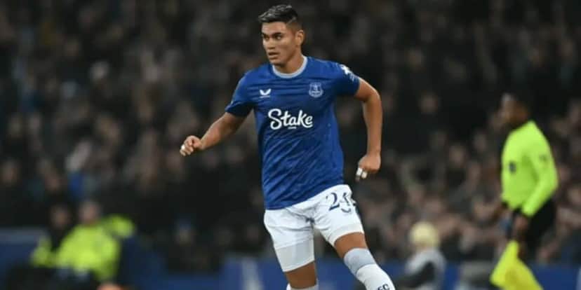 Alcaraz defenderá em definitivo o Everton (Reprodução: Paul Ellis)