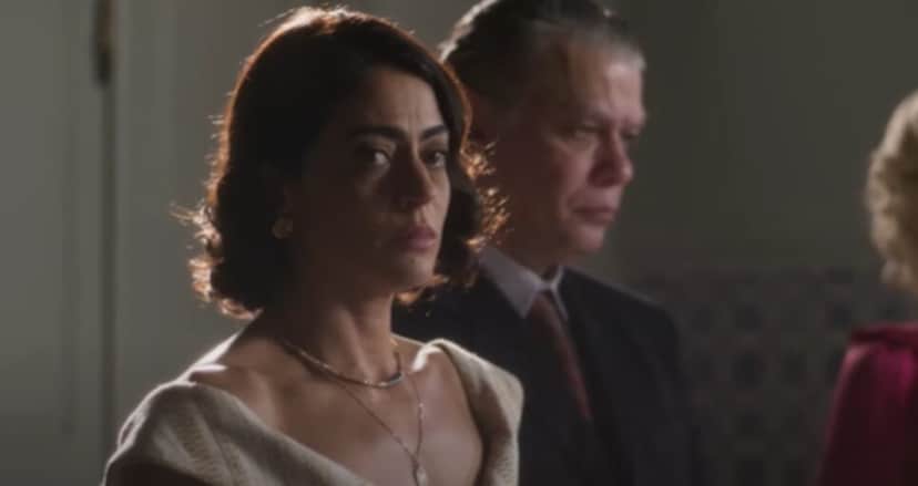 Clarice recupera memória e assunto de assassinato repercute (Foto: Reprodução/ TV Globo) Clarice recupera memória e assunto de assassinato repercute (Foto: Reprodução/ TV Globo)