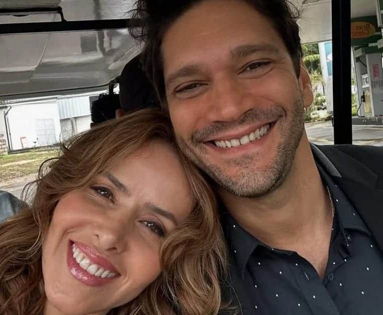 Gabriela (Leona Cavalli) e Vanderson (Armando Babaioff) em Dona de Mim (Foto: Reprodução / Instagram) Gabriela (Leona Cavalli) e Vanderson (Armando Babaioff) em Dona de Mim (Foto: Reprodução / Instagram)
