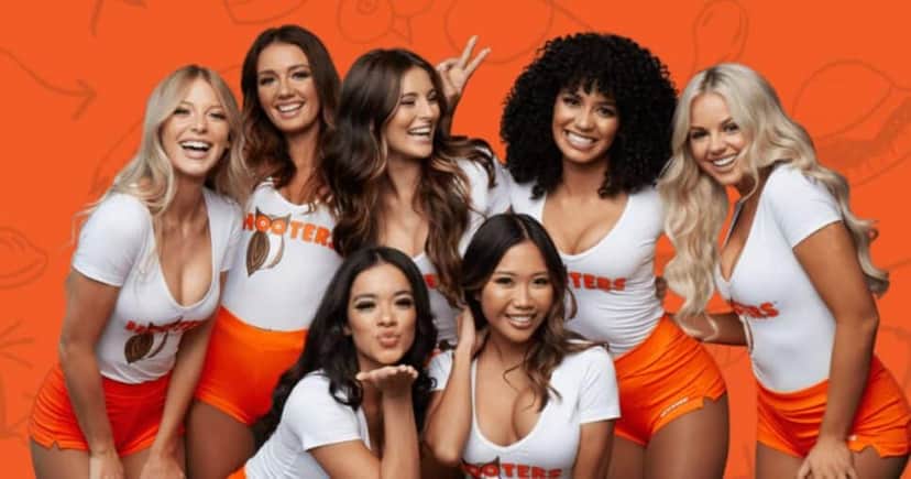 Garçonetes do Hooters (Foto Reprodução/Internet)