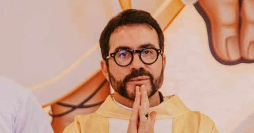 Padre Fábio de Melo no centro de polêmica (Foto: Reprodução)