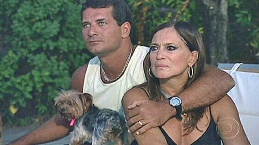 Infidelidade do ex-policial à atriz gerou revolta ao expor novo relacionamento na TV (Foto: Reprodução) Infidelidade do ex-policial à atriz gerou revolta ao expor novo relacionamento na TV (Foto: Reprodução)