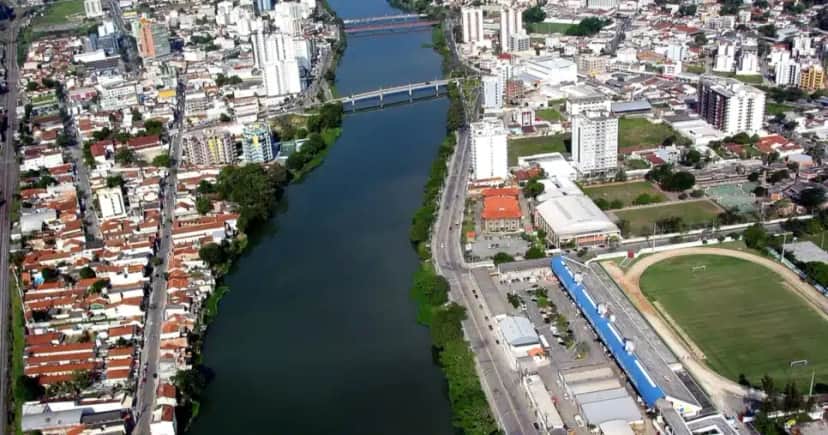 Resende, cidade do RJ - Foto: Montagem Resende, cidade do RJ - Foto: Montagem