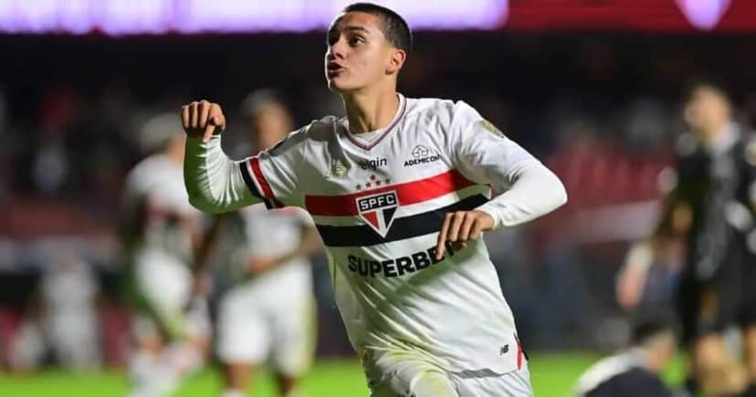 O jogador Lucca O jogador Lucca