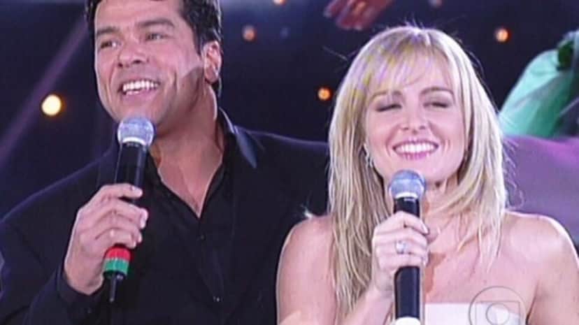 O ex-casal gravou música juntos (Foto: Reprodução/ Globo) O ex-casal gravou música juntos (Foto: Reprodução/ Globo)