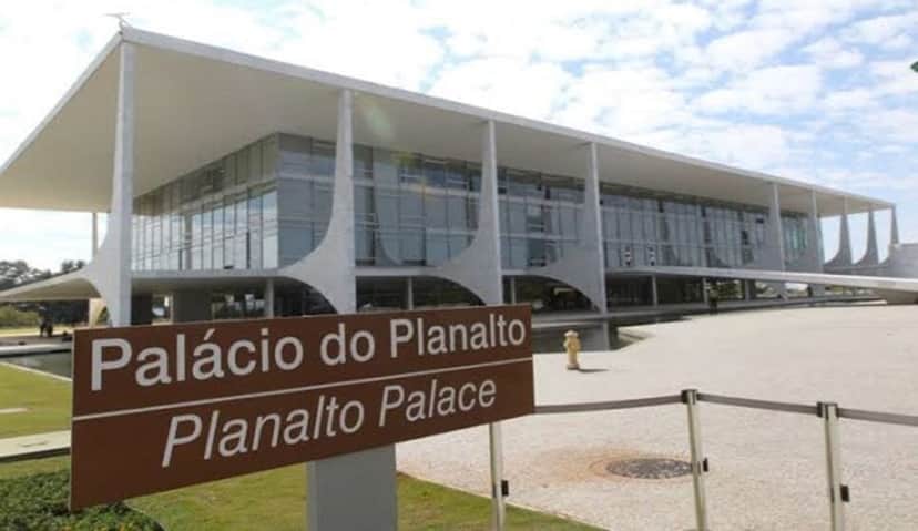 Palácio do Planalto envolto em previsões futuras? (Foto: Reprodução/Internet) Palácio do Planalto envolto em previsões futuras? (Foto: Reprodução/Internet)